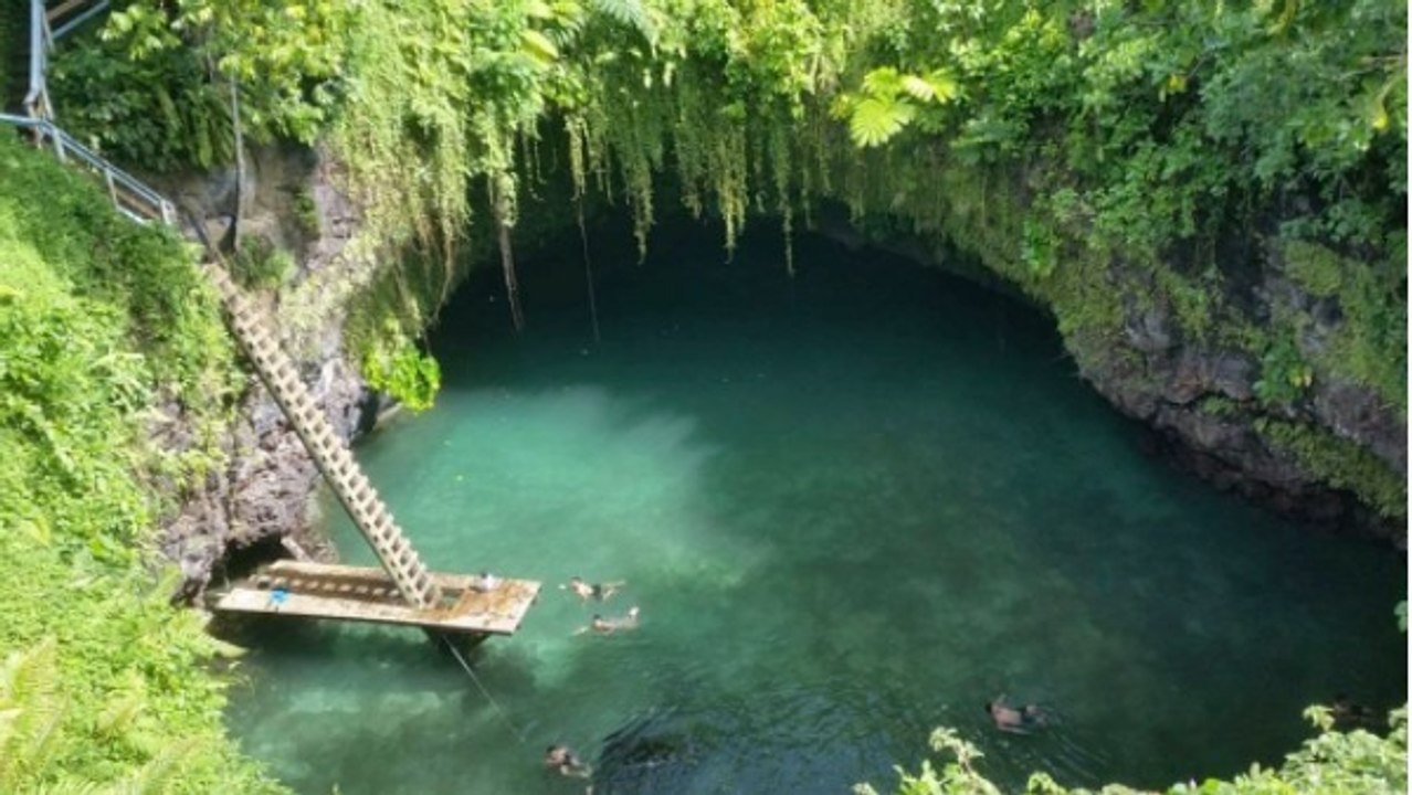 To Sua (îles Samoa), la piscine naturelle la plus magique au monde