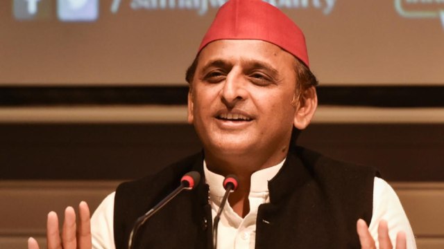 Akhilesh breaks Noida jinx, visits city after 11 years