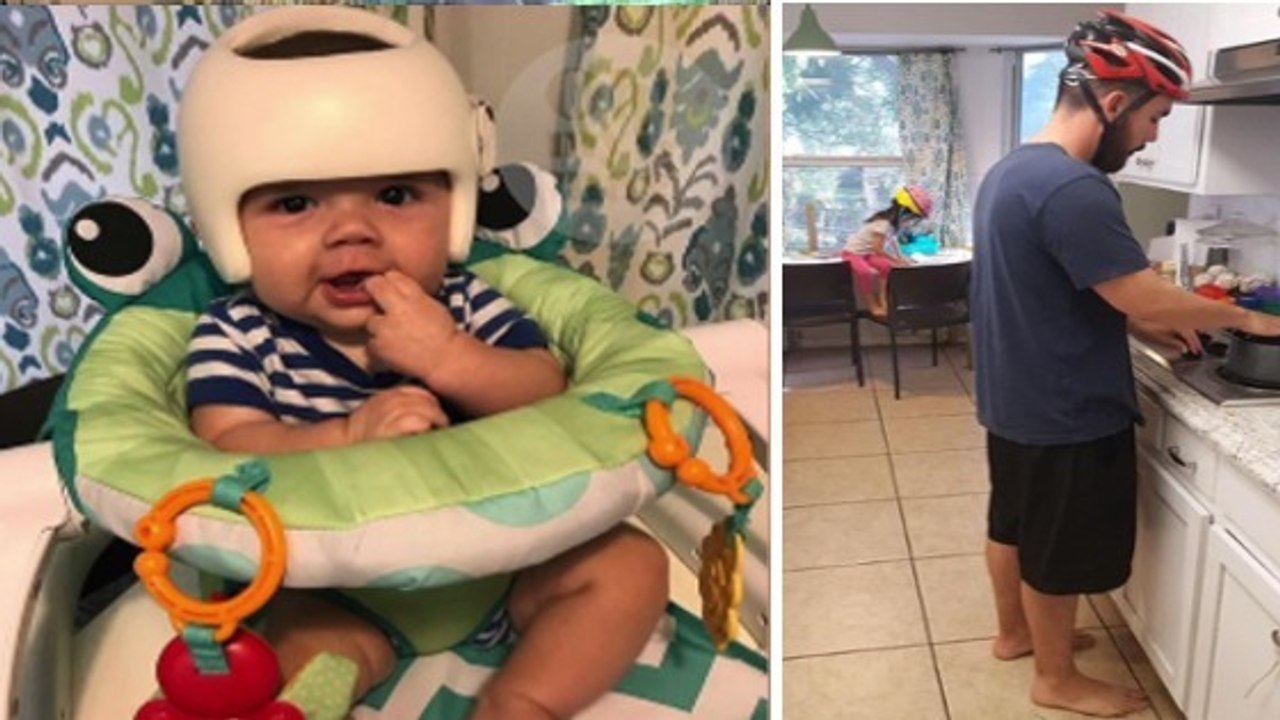 Tous les membres de cette famille portent un casque à l'intérieur de leur maison pour lutter contre la plagiocéphalie