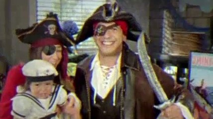 Stuck In The Middle S02E02 Stuck In A Commercial