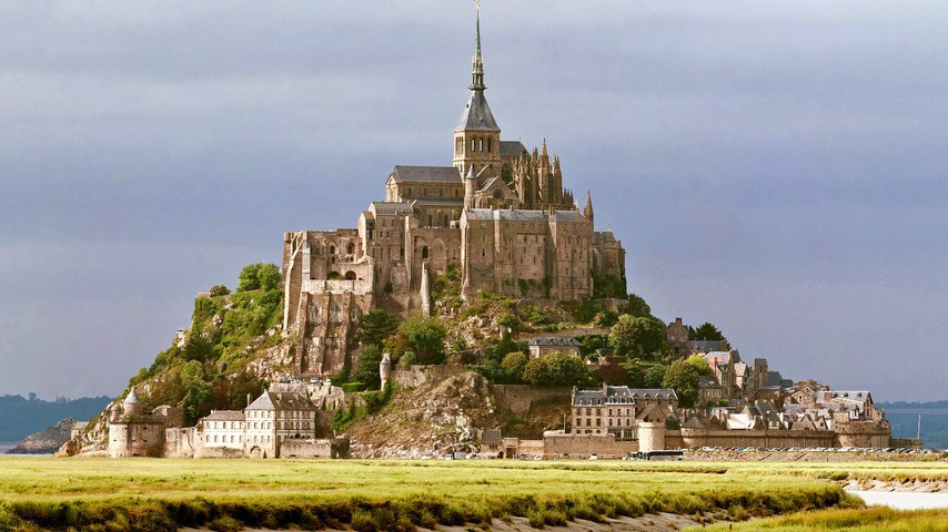 Ref:x87mf8b Une immense découverte sous le Mont Saint-Michel
