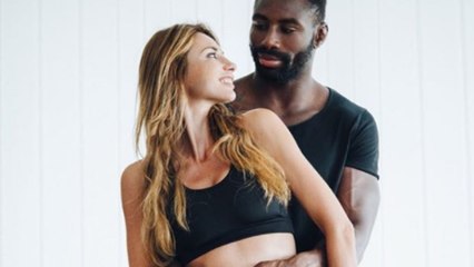 Enceinte, Ariane Brodier dévoile son baby bump mais livre une triste confession