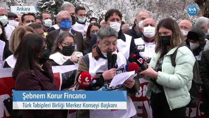 Sağlıkçılar Meclis Önünde Toplandı