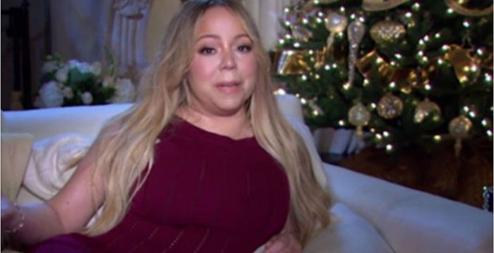 Mariah Carey fait scan­dale en commen­tant la fusillade à Las Vegas, couchée sur un divan