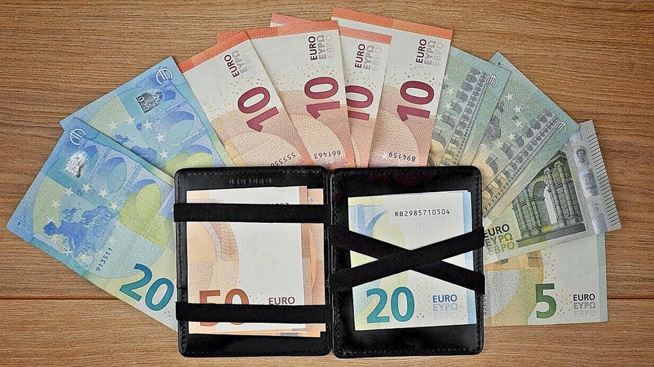 Le portefeuille Flap Boy de Jaimie Jacobs range vos billets à votre place et protège votre argent