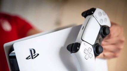 PS5 : une console couverte d'or pour 1,5 millions d'euros !