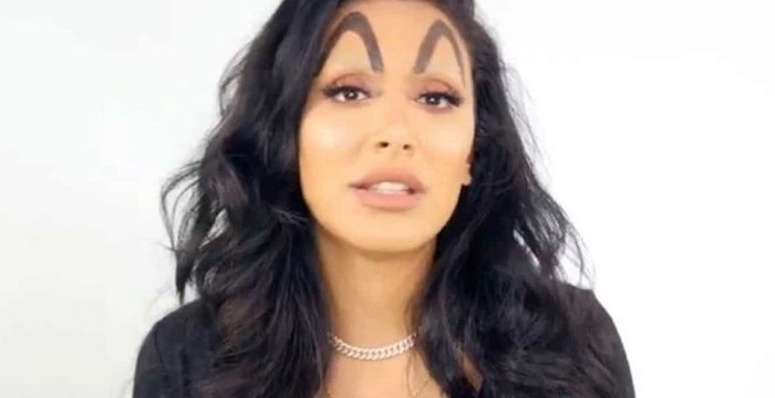 Instagram lance une nouvelle tendance beauté déjantée... les sourcils McDonald's