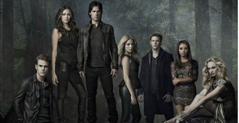 8 mois après son divorce, Claire Holt (Vampire Diaries) se fiance de nouveau !