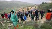 شاهد: نشطاء إسرائيليون يشاركون الفلسطينيين في الدفاع عن أراضي بورين بالضفة ضد الاستيطان