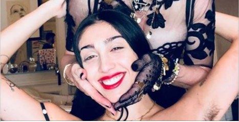 La fille de Madonna affiche ses aisselles poilues sur Instagram et s'attire la foudre des fans de sa mère