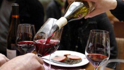 La plupart des gens boivent de l'alcool pour relâcher le stress quotidien