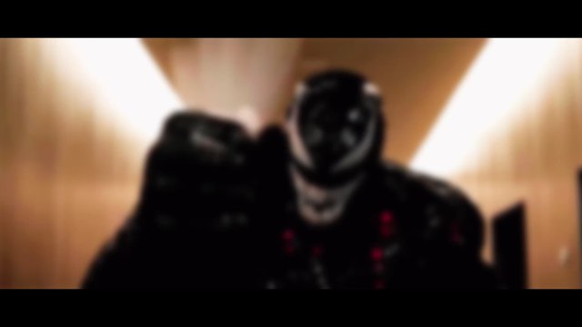 Venom : le symbiote est gay, c'est Tom Hardy et Andy Serkis qui le disent