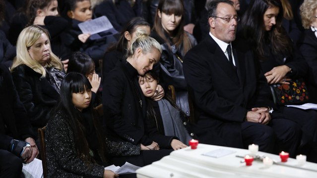 Yves Rénier : il explique son absence aux obseques de Johnny Hallyday et tacle certains invités