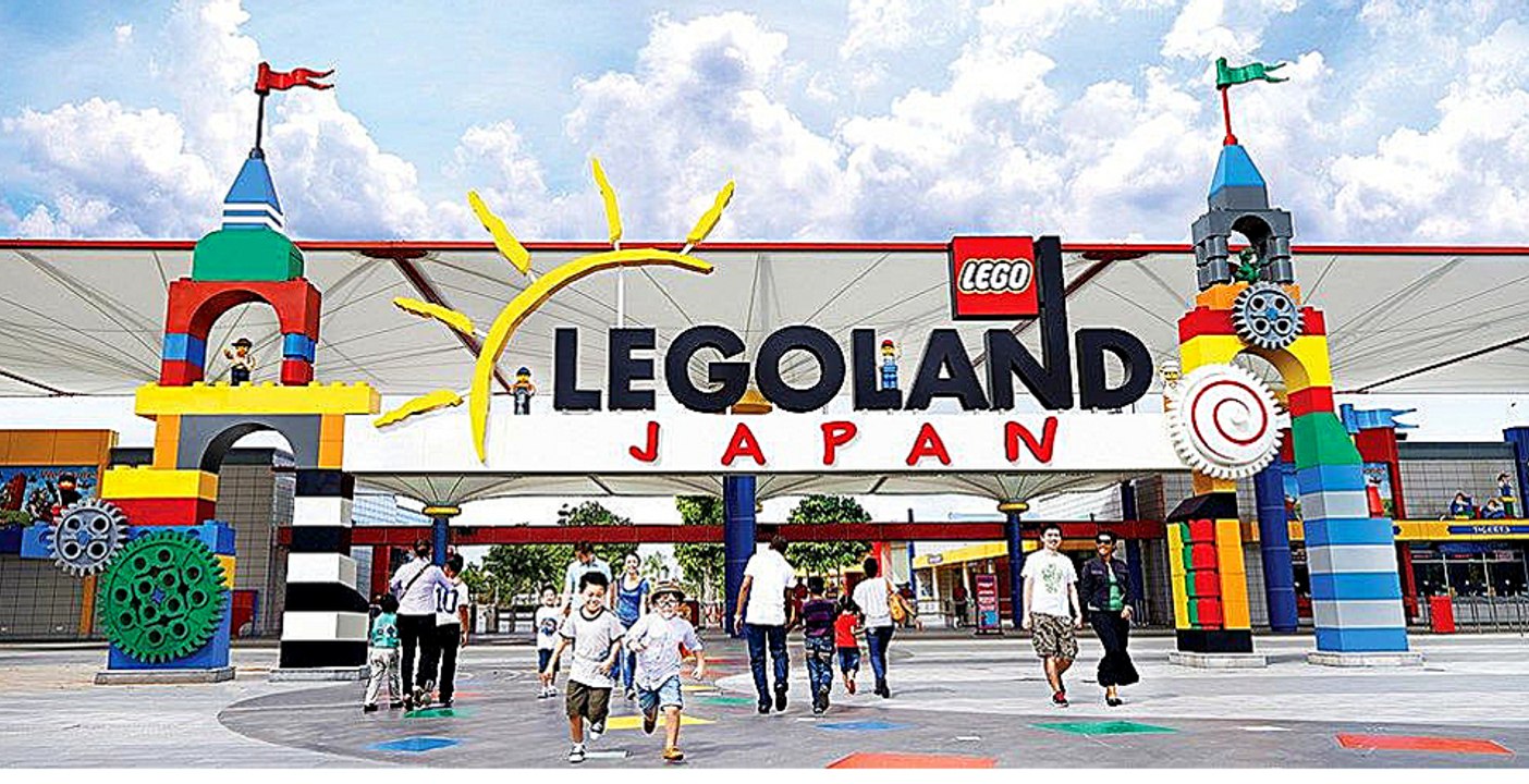 Lego réalise un cerisier géant au parc Legoland Japan