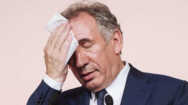 Le jour où La République en Marche a failli tuer François Bayrou