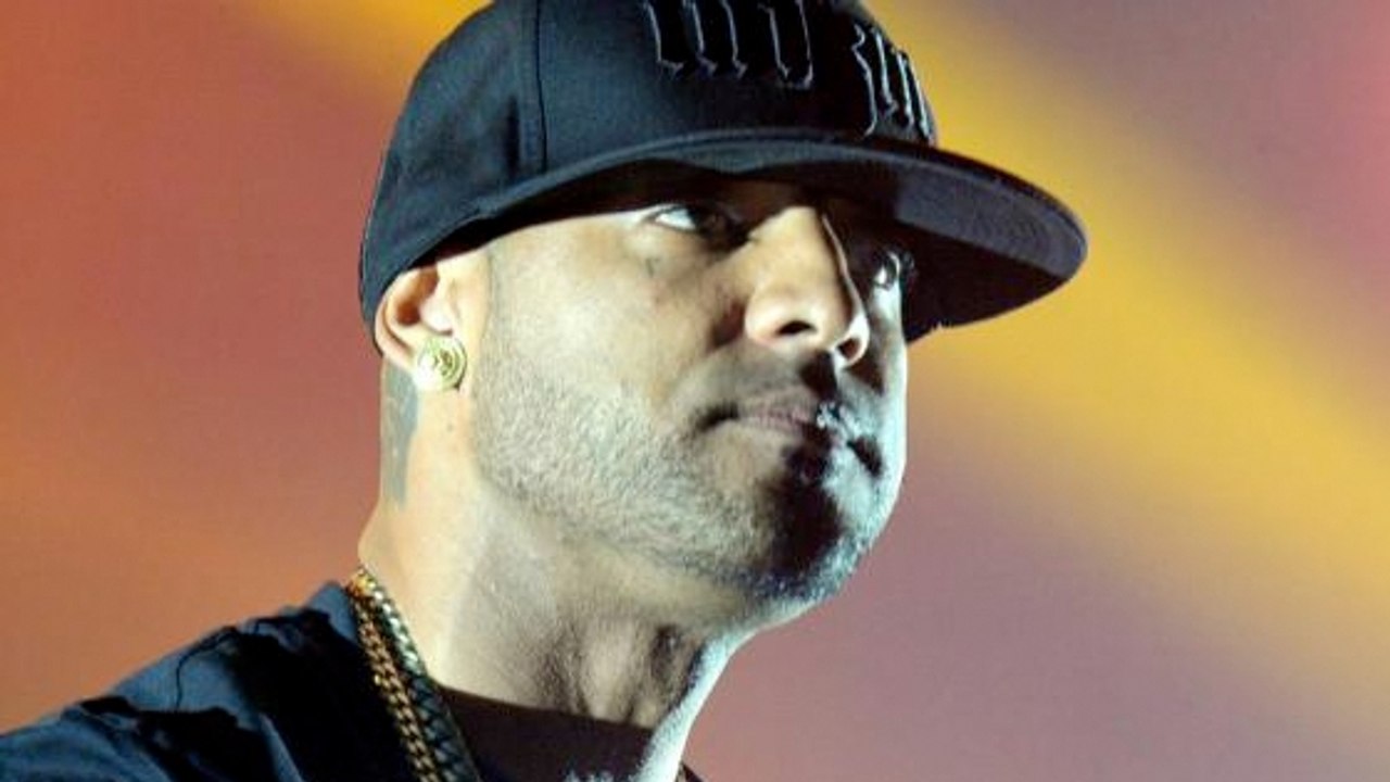 "Pauvre cloche", Booba clashe Karine Le Marchand et Joey Starr