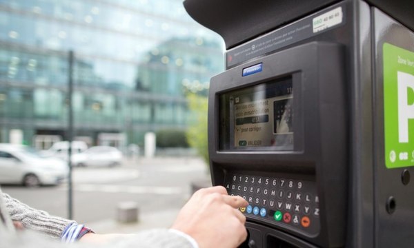 La sulfateuse à PV , l'arme de sécurité routière qui scanne 12 000 plaques d'immatriculation par jour