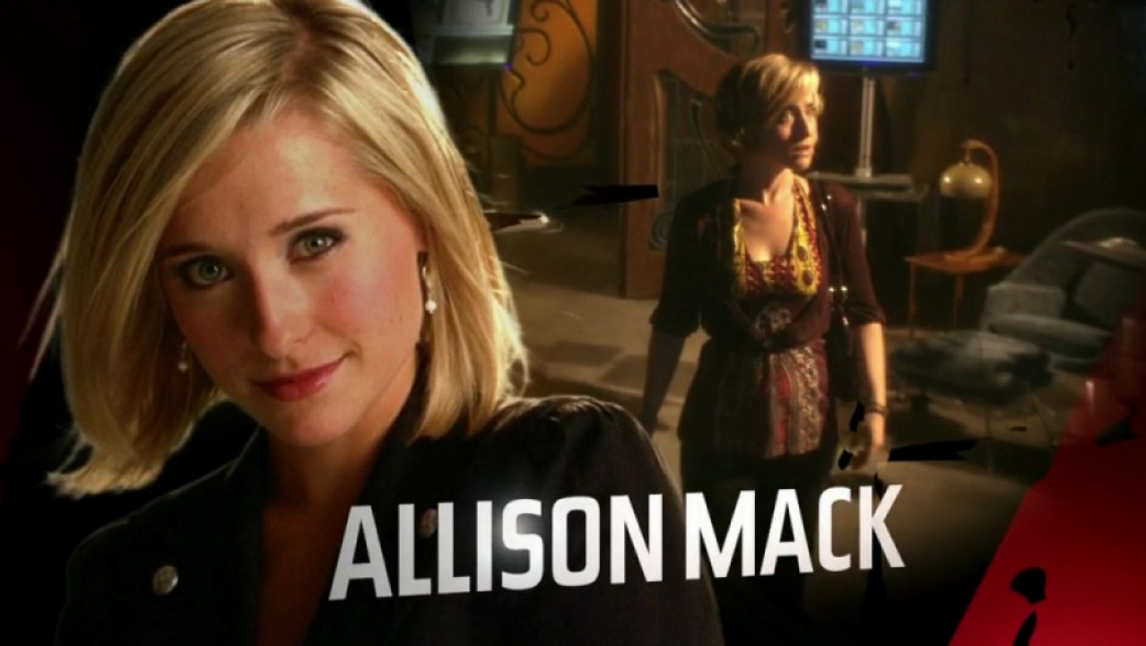Allison Mack (Smalville) : voici comment elle a tenté de recruter Emma Watson dans sa secte