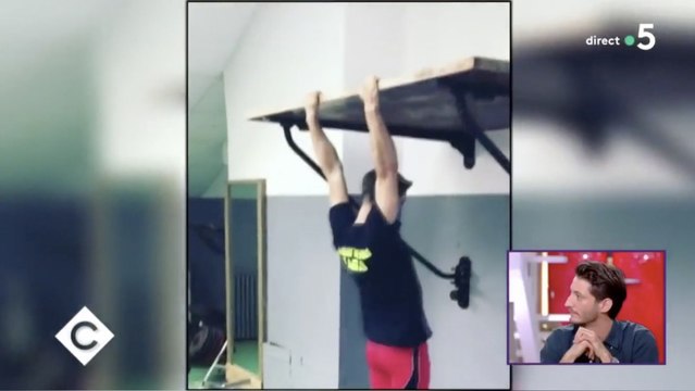 Pierre Niney : les images impressionnantes de son entraînement avec les pompiers