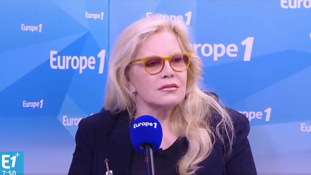 "Avec toi" : Sylvie Vartan annonce qu'elle va sortir un album de reprises de Johnny Hallyday