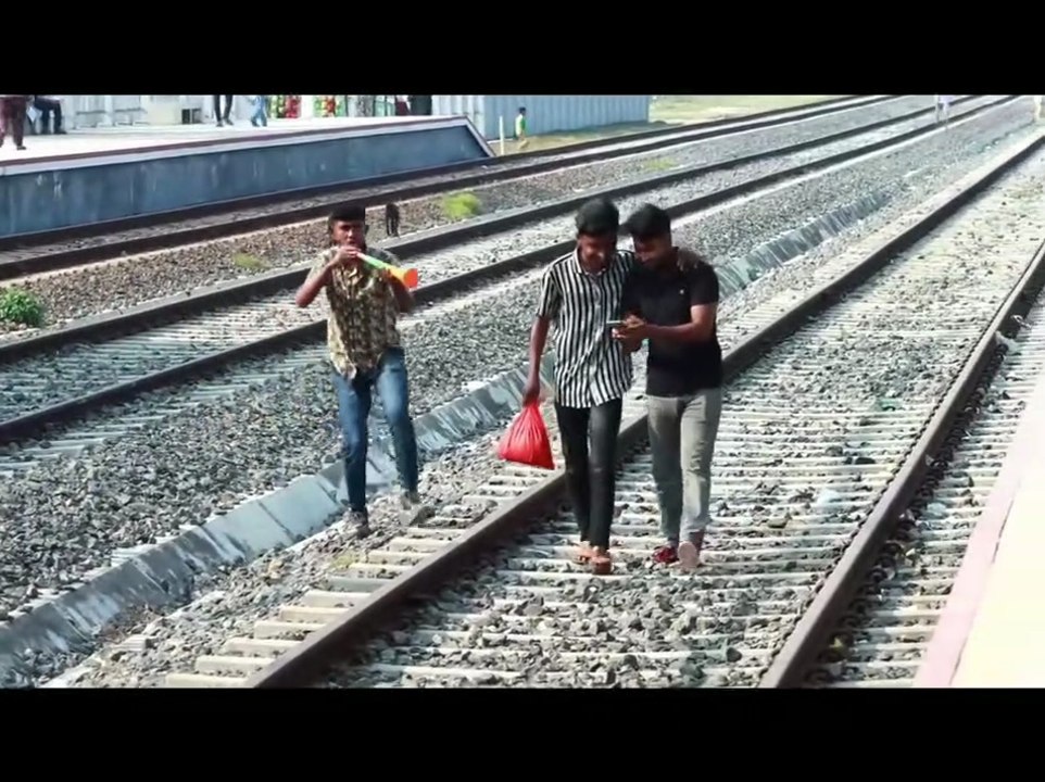 Prank Klakson Kereta Viral Terbaru | Funny Video