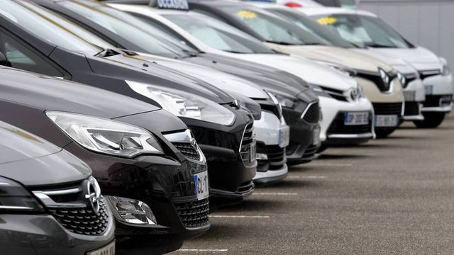 Blanches, grises, noires... ce que révèle la couleur de nos voitures