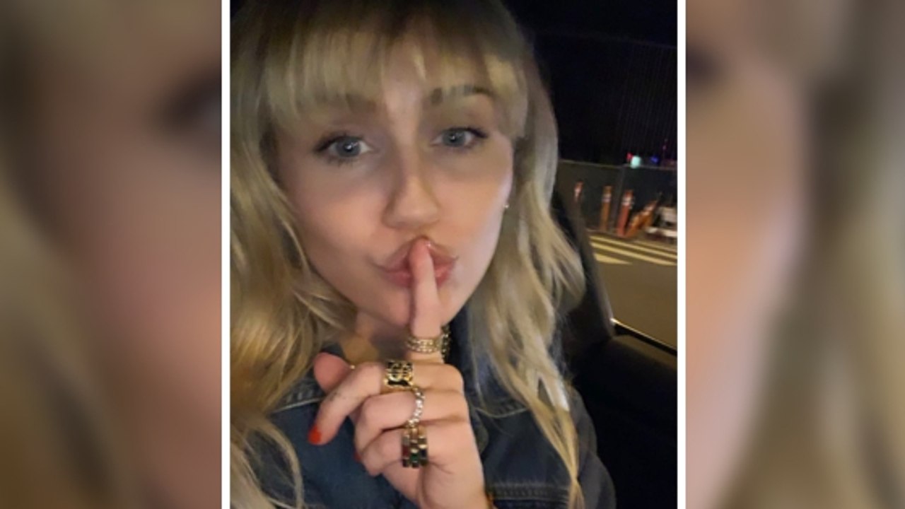 Miley Cyrus redevient Hannah Montana, les internautes sont choqués !