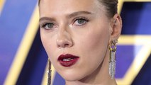 Scarlett Johansson ose le décolleté XXL et c'est sublime !