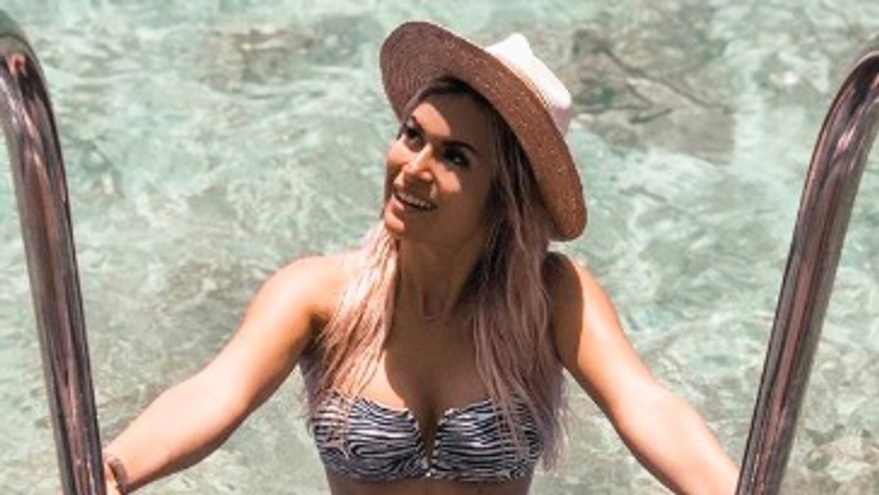 Les Marseillais VS le Monde 3 : Carla Moreau, enceinte, fait une tendre déclaration (PHOTO)