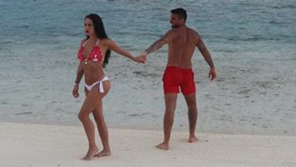 Les Marseillais : Découvrez la première photo de Mr et Mme Tanti ainsi qu'une vidéo du mariage partie 2 ! (VIDÉO)