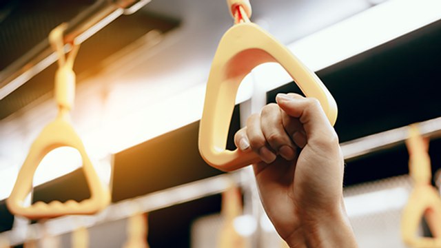 Ce pays s'est doté d'une application pour dénoncer les frotteurs du métro ! (VIDÉO)