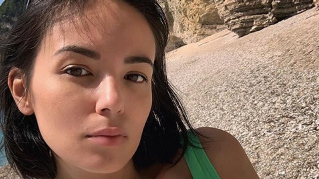 Agathe Auproux remet en place les haters qui doutent de son cancer