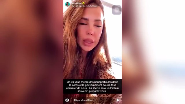 Kim Glow : l'ex-candidate de télé affirme que le vaccin contre la covid-19 servira à tous nous pucer !