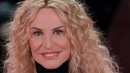 Anticipazioni Tv Talk, puntata del 5 febbraio Antonella Clerici tra gli ospiti di Massimo Bernardin
