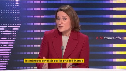 Hausse des prix du carburant : Valérie Rabault, porte-parole d'Anne Hidalgo, propose "un chèque de 50 euros par mois"