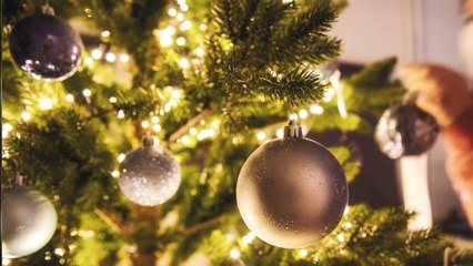 Covid-19 : comment le virus se propagera lors des fêtes de Noël ?