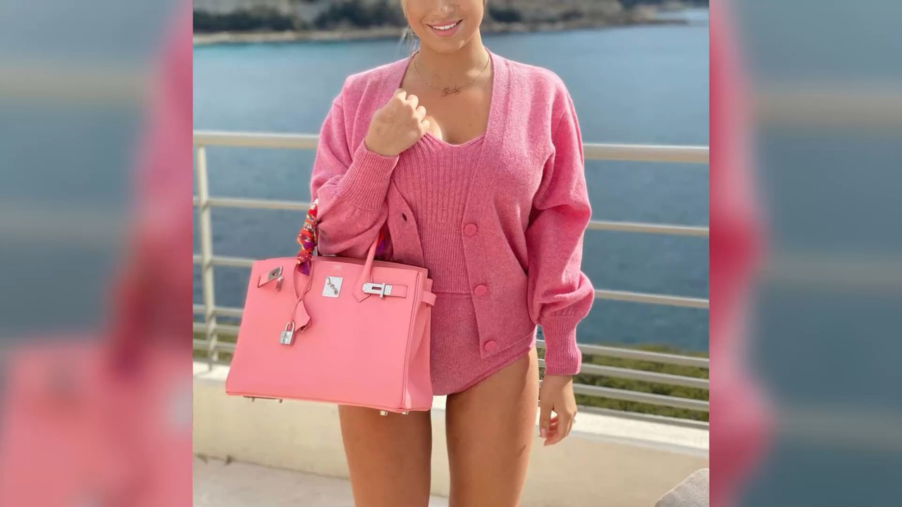 Carla Moreau pousse un gros coup de gueule après de critiques sur son retour sur les réseaux sociaux