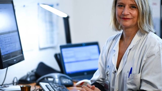 Covid-19 : l'infectiologue Karine Lacombe estime que la vaccination prendra plusieurs années