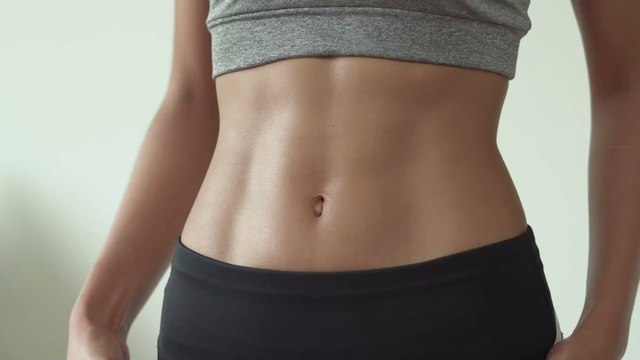 À quelle fréquence doit-on faire des abdos pour que ça se voit ?