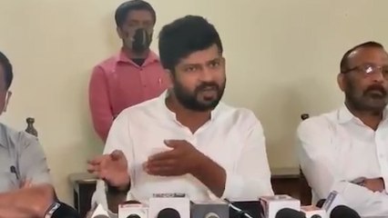 ಎಲ್ರೂ ಕಾಲೇಜಿಗೆ ಜಾಬ್ ಗಾಗಿ ಬರ್ತಾರೆ, ಹಿಜಾಬ್ ಗಾಗಿ ಬರ್ತೀನಿ ಅಂದ್ರೆ ದೇಶ ಬಿಟ್ಟು ತೊಲಗಿ | Oneindia Kannada