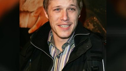 Loft Story : Jean-Edouard pose nu sur Instagram et se fait critiquer sur sa virilité