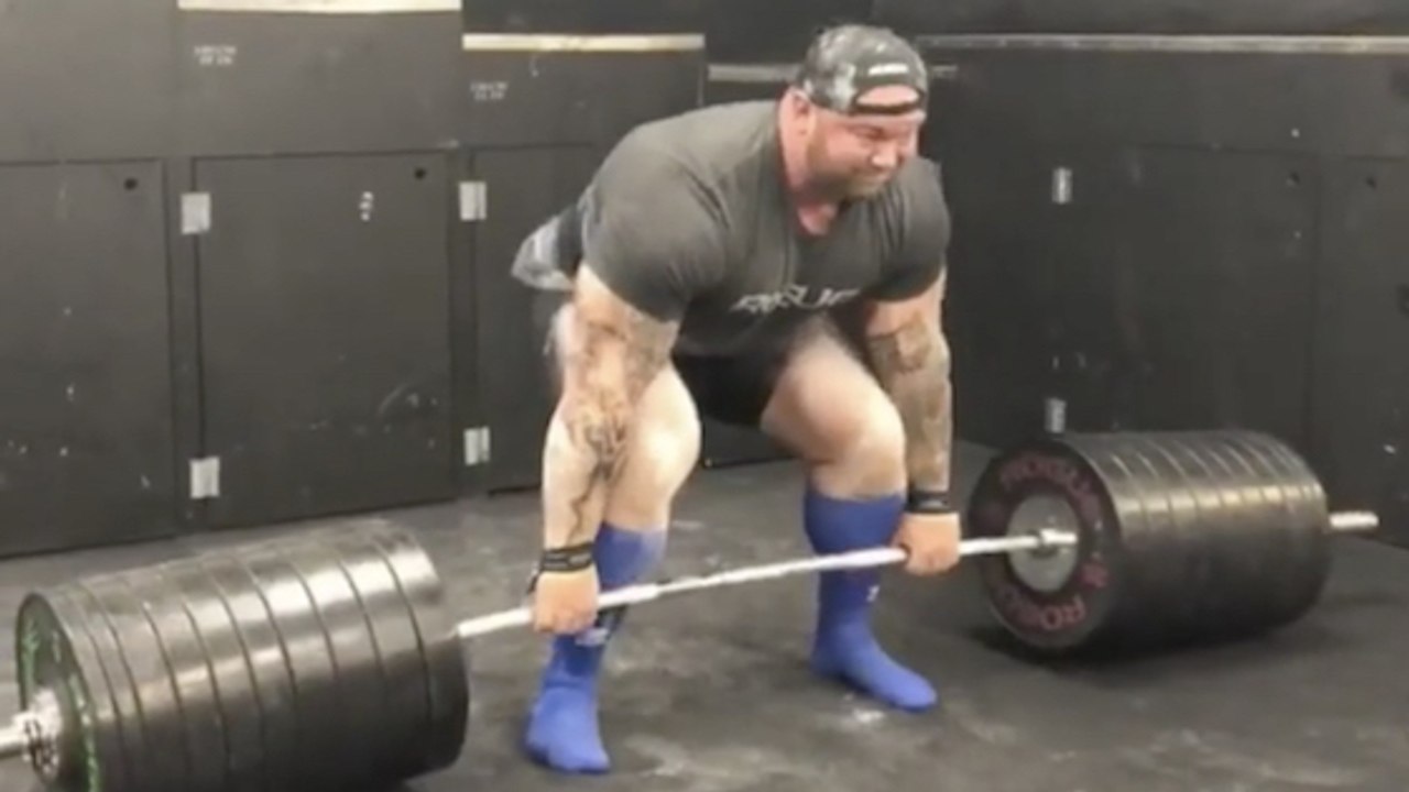 The Mountain Crushes A Massive Deadlift Without Breaking A Sweat