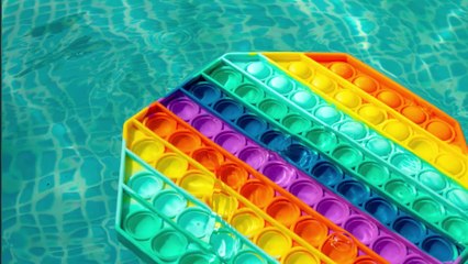 Pop-it : quel est ce nouveau jeu anti-stress que tout le monde s’arrache cet été ?