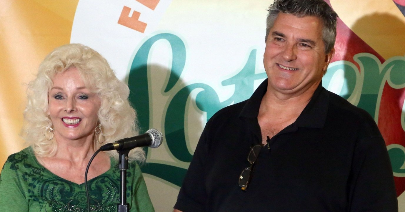 After Winning £407 Million On The Lottery, This Couple Did Something To Shock Everyone