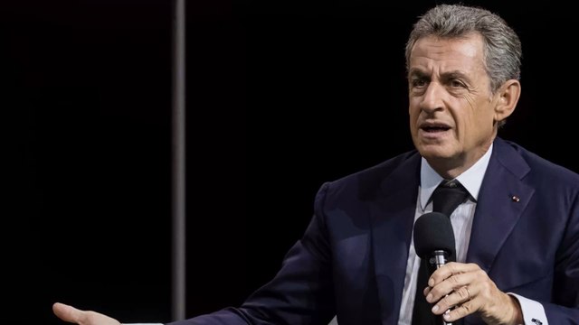 Nicolas Sarkozy au procès Bygmalion : il lance une pique à François Hollande