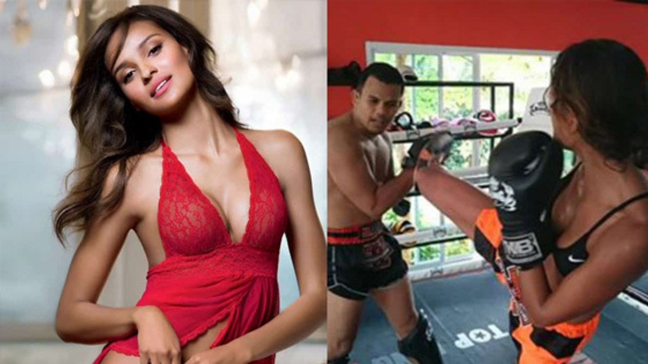 This Victoria's Secret Model Has A Fierce Hidden Talent