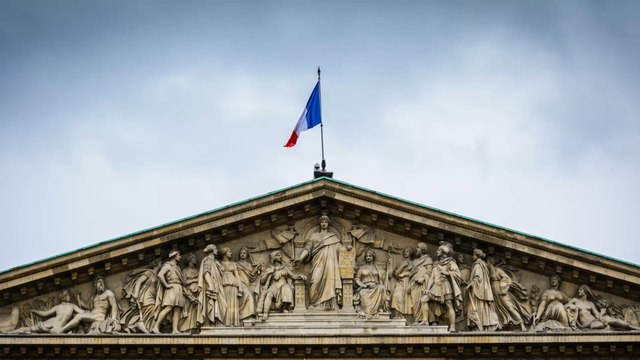 PMA pour toutes : Gabriel Attal, ému sur Instagram après l'adoption de la loi bioéthique