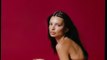 Emily Ratajkowski Poses In Lingerie Without Shaving For One Important Reason