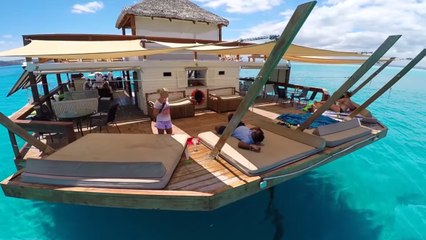 Cloud 9, The Unbelievable Floating Bar In Fiji, Is A Bucket List Must