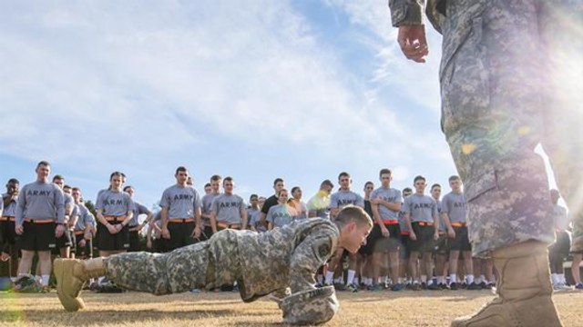 This Military Workout Uses No Equipment - So You Can Stay Fit At All Times, No Excuses